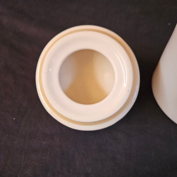 Rae Dunn Collection White Jar With Lid Red Heart Accent Valentines Canister - Picture 6 of 11